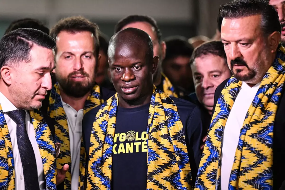 Ne yaptın sen Kante! Daha maça bile çıkmadan yaptığına beğeni yağıyor