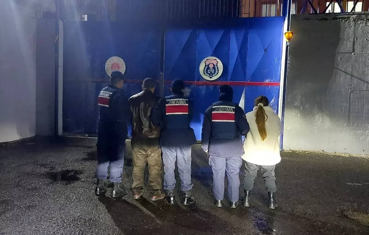 Nevşehir'de uyuşturucu operasyonunda yakalanan 2 zanlı tutuklandı