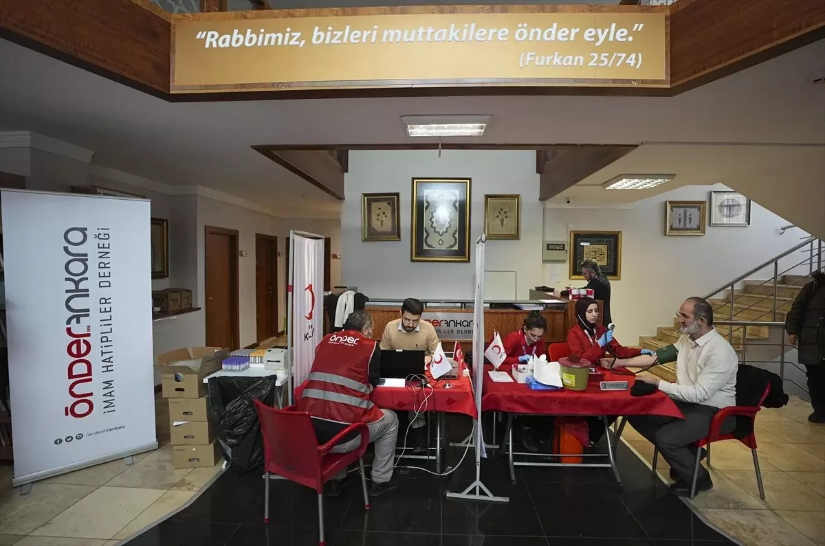 ÖNDER İmam Hatipliler Derneği Ankara Temsilciliğinden kan bağışı kampanyası