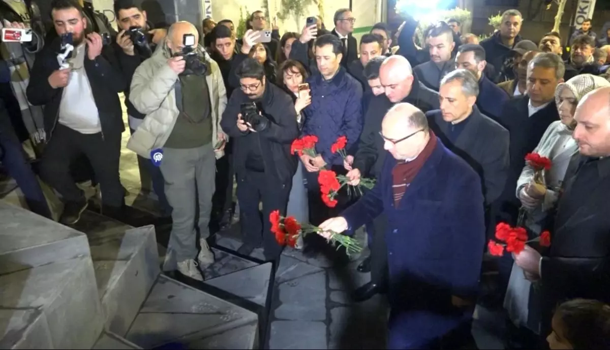 Osmaniye'de 6 Şubat depremlerinin 3. yılında deprem şehitleri anıldı