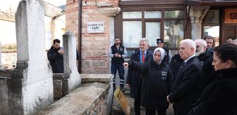 Osmanlı'nın ilk eserlerinden Alaeddin Bey Cami'nin haziresindeki mezar taşları restore ediliyor