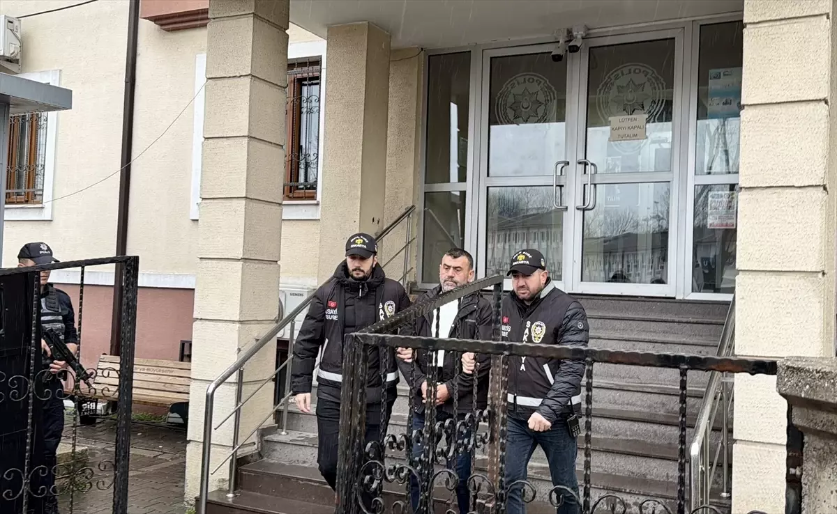 Sakarya'da Çift Cinayetinde Emekli Polis Tutuklandı