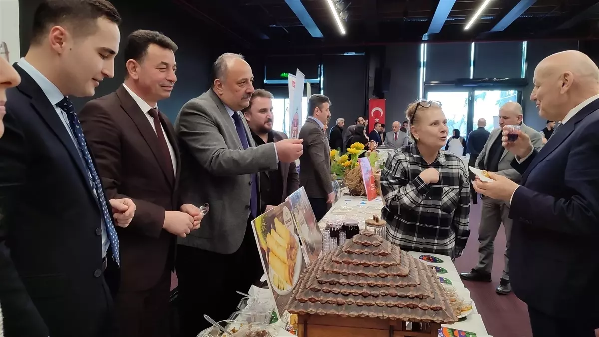 Salıpazarı'nın kültürel zenginlikleri Samsun'da tanıtıldı