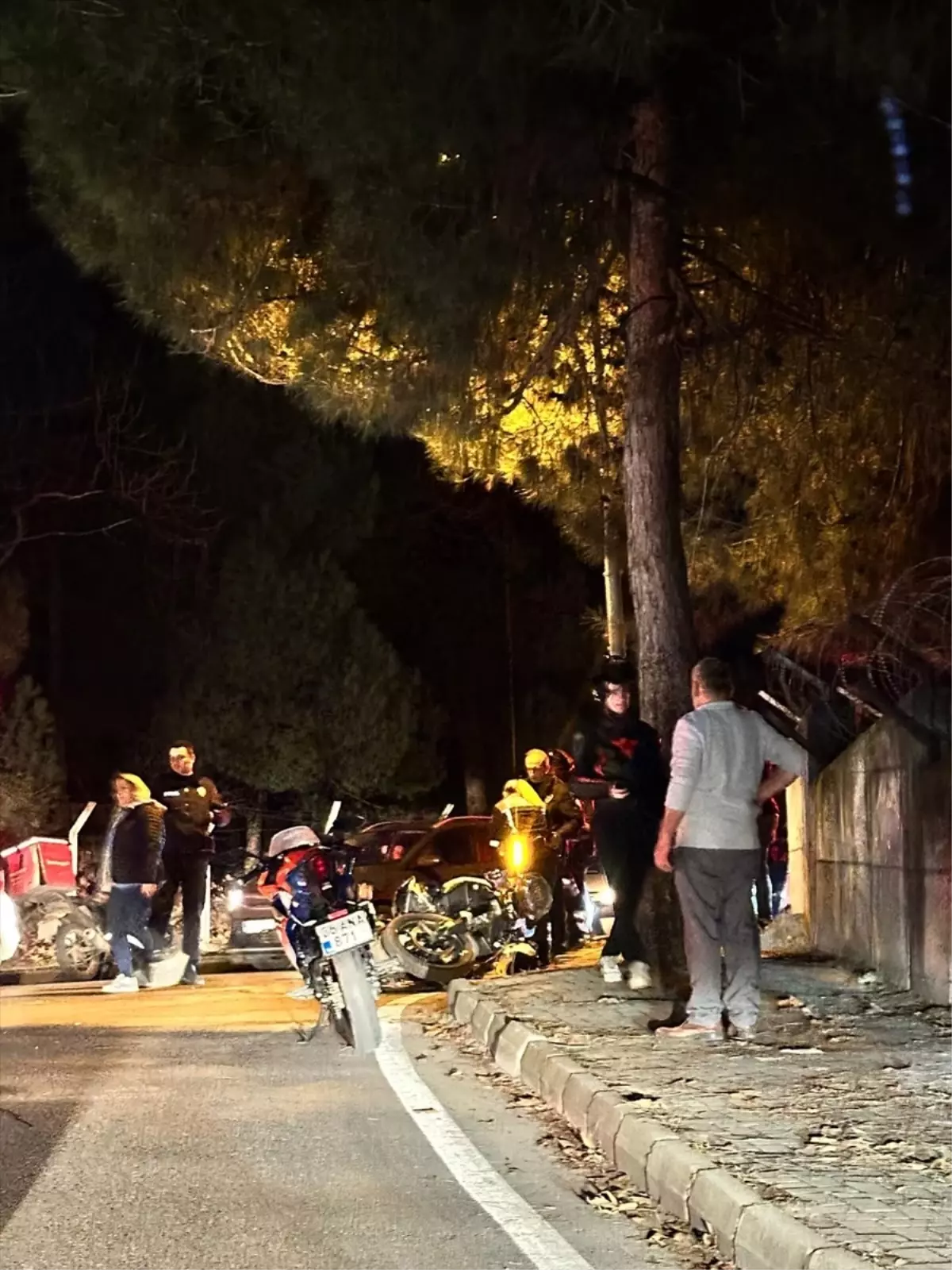 Samsun'da otomobille çarpışan motosikletteki 2 polis memuru yaralandı