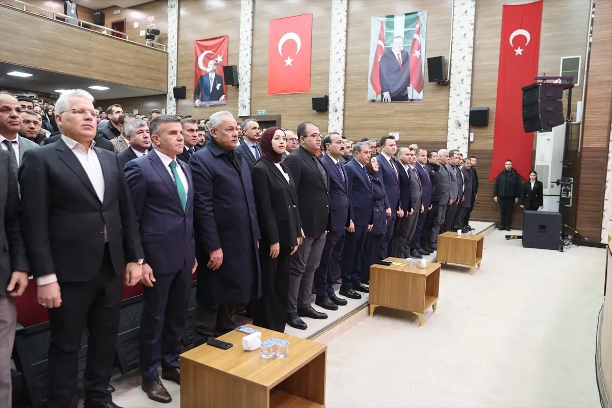 Şanlıurfa'da 6 Şubat depremlerinde hayatını kaybedenler anıldı