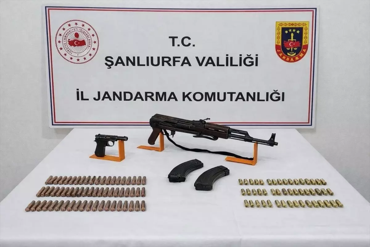 Şanlıurfa'da silah kaçakçılığı operasyonunda 13 şüpheli yakalandı
