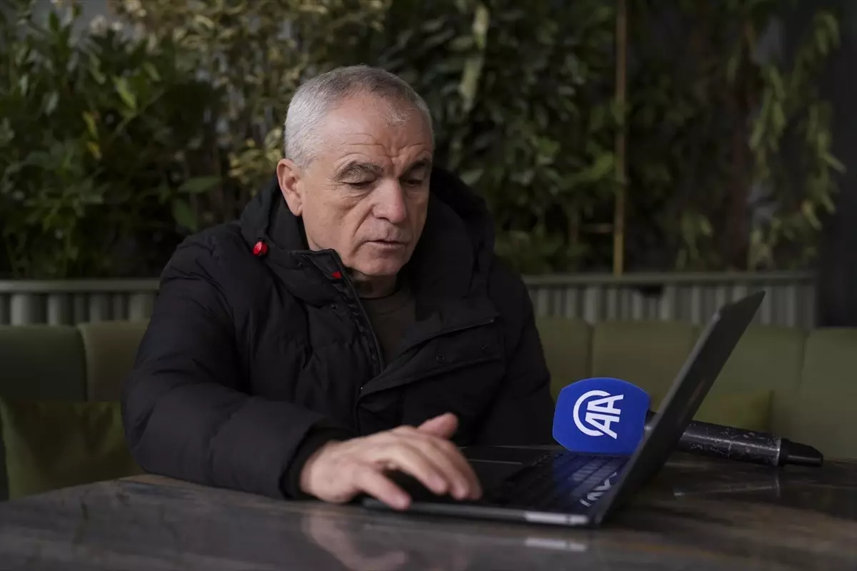 Teknik direktör Rıza Çalımbay, AA'nın "Yılın Kareleri" oylamasına katıldı