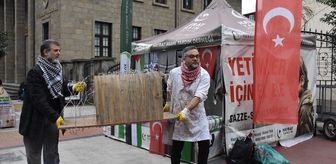 Trabzon'da akademisyenden Gazzelilere destek eylemi