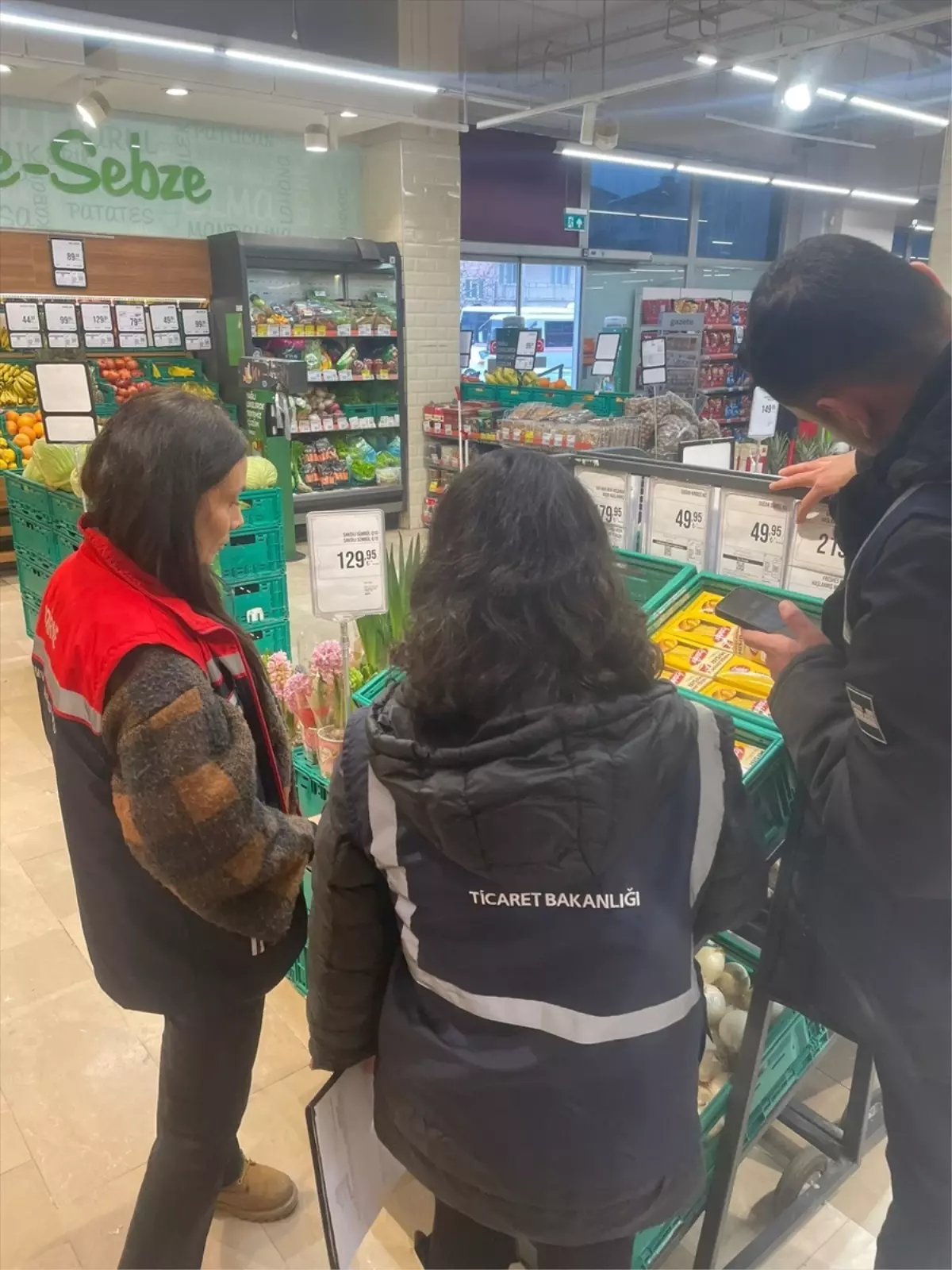 Trakya'da zincir marketlerde ramazan öncesi 'fiyat' ve 'etiket' denetimi yapıldı