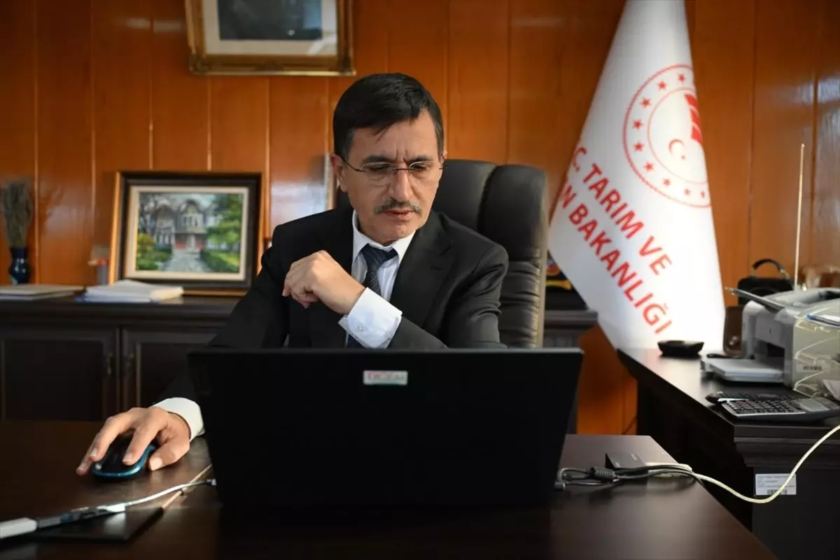 Trakya Tarımsal Araştırma Enstitüsü Müdürü Tülek, AA'nın "Yılın Kareleri" oylamasına katıldı