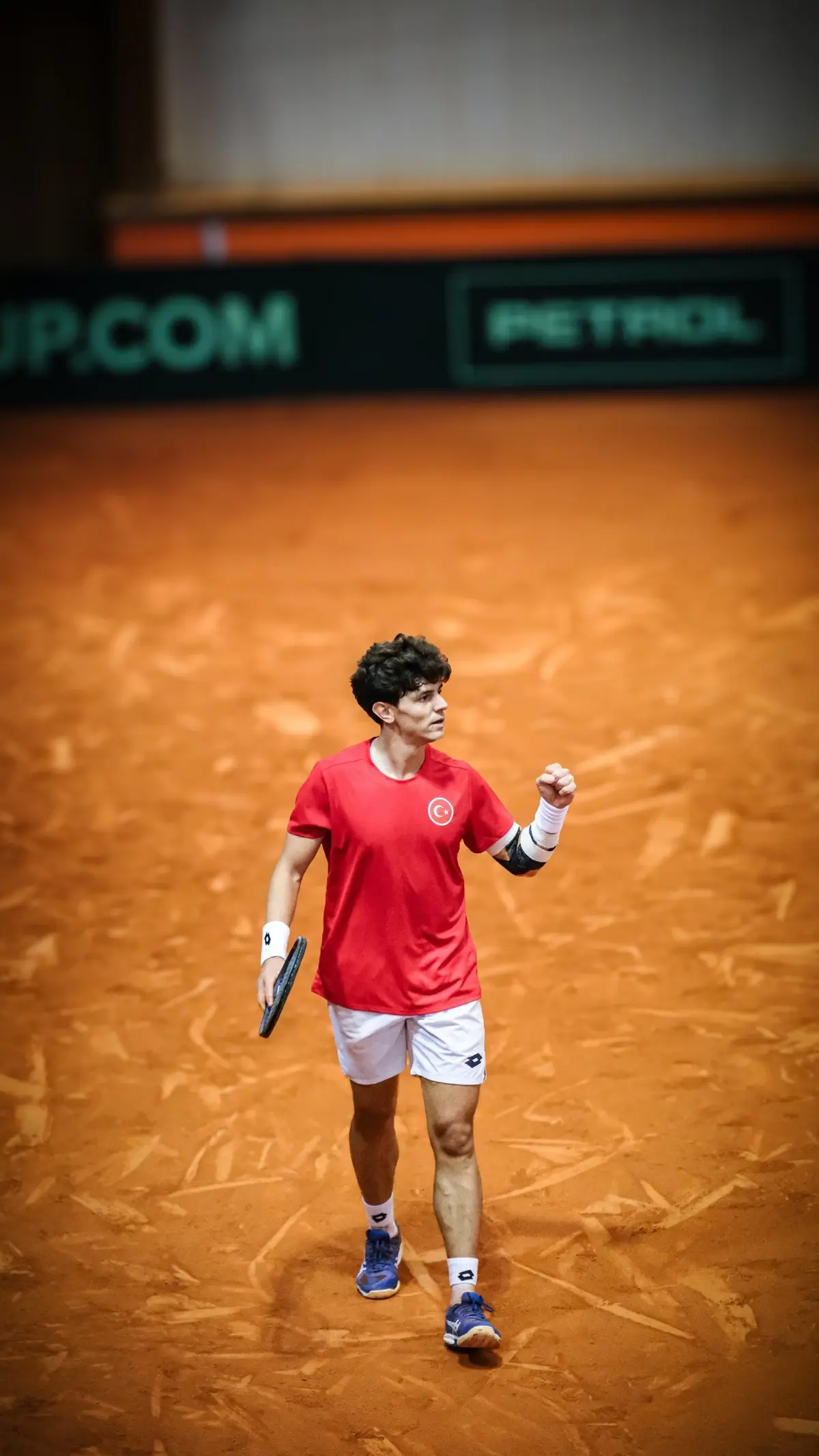 Türkiye, Slovenya serisine 2-0 galibiyetle başladı