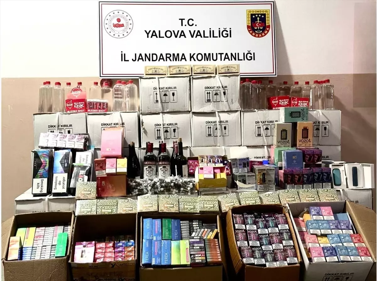 Yalova'da kaçak içki ve tütün operasyonunda 2 şüpheli gözaltına alındı