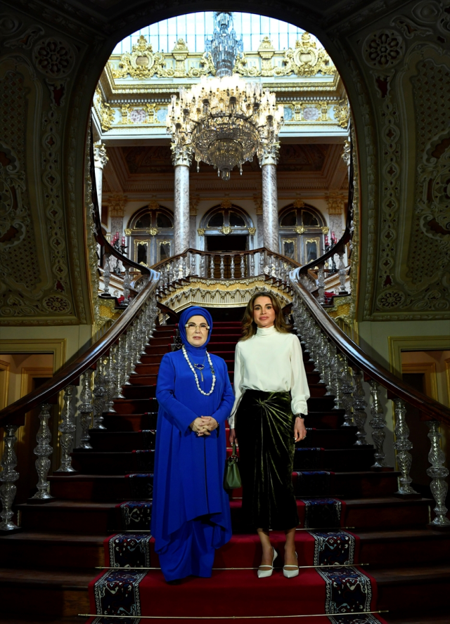 emine erdogan urdun kralicesi rania ile bir 19548489 2975 m