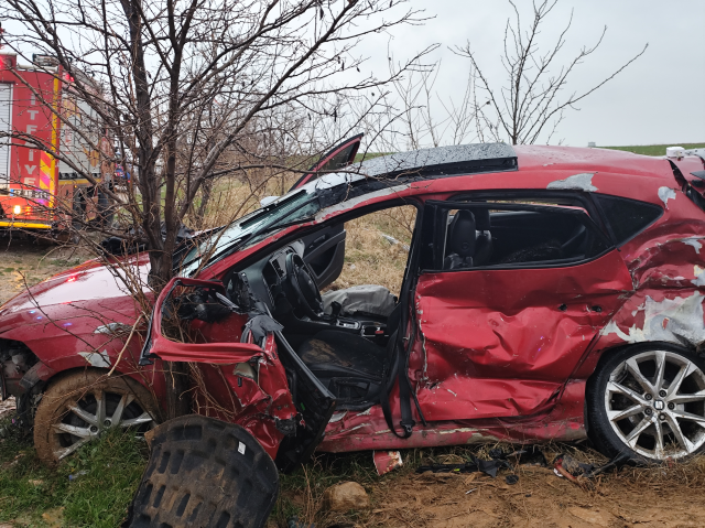 mardin de otomobil ile tir carpisti 2 olu 2 si 19548330 6426 m