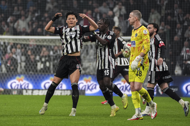 besiktas 2 farkli geriye dustugu macta sahadan 1 19550372 7457 m