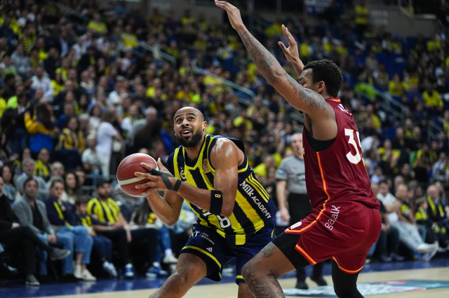 Fenerbahçe, Galatasaray derbisinde kazanan son topta belli oldu