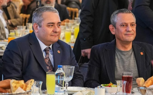 kecioren belediye baskani mesut ozarslan chp den 19550062 2155 m