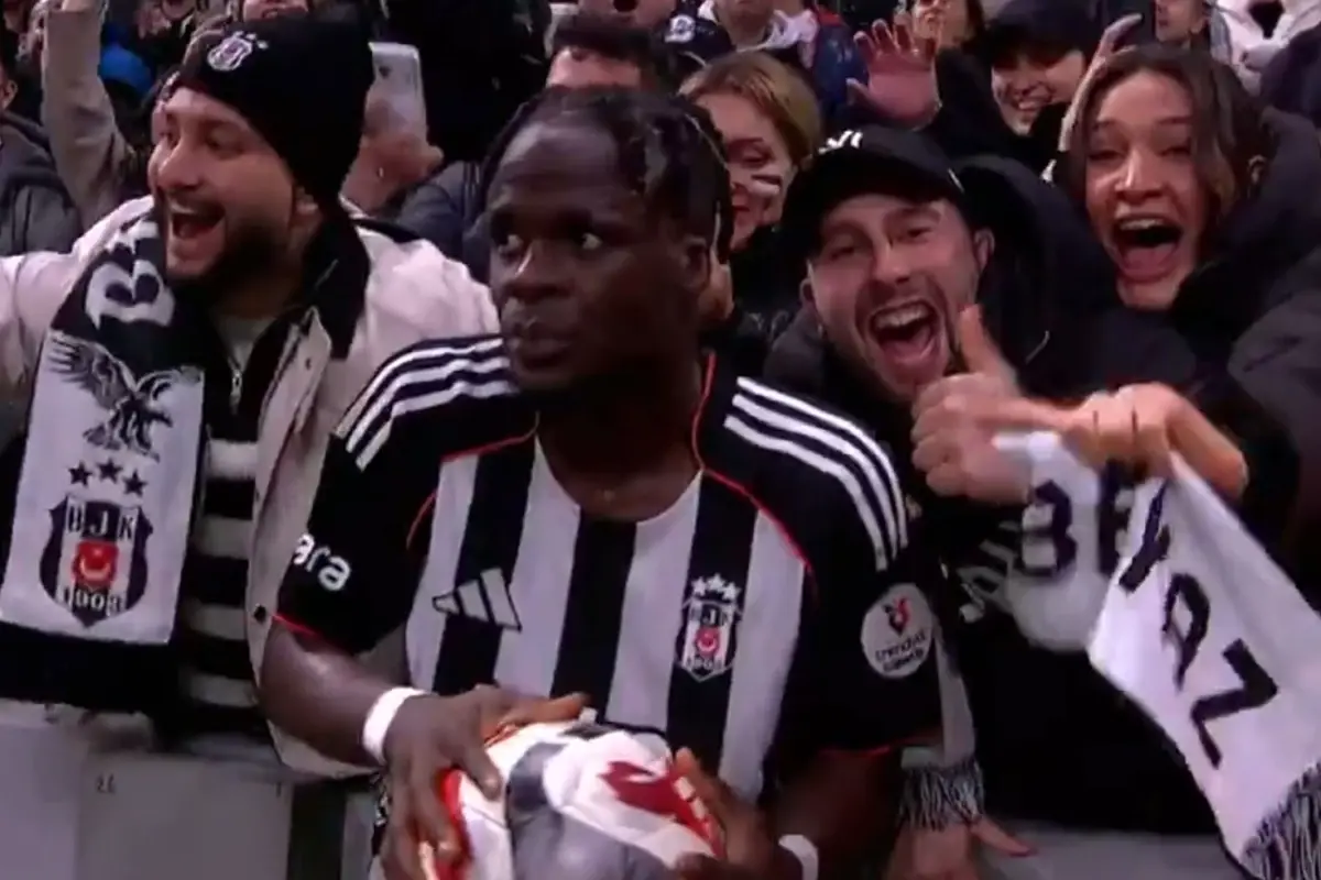 4 gollü çılgın maça damga vuran kare