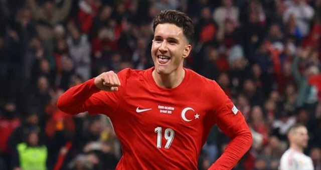 Deniz Gül'ün babası, annesi kim? Deniz Gül'ün babası aslen nereli?