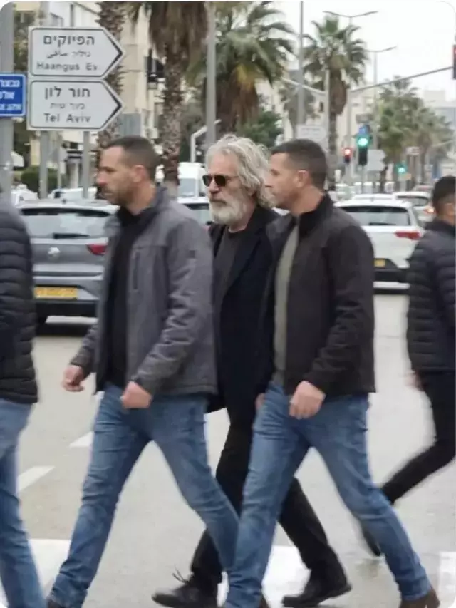 Jeffrey Epstein yaşıyor mu? Jeffrey Epstein gerçekten öldü mü?