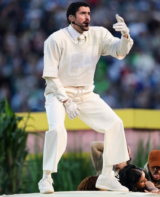 trump tan bad bunny nin super bowl gosterisine 19553210 9868 m