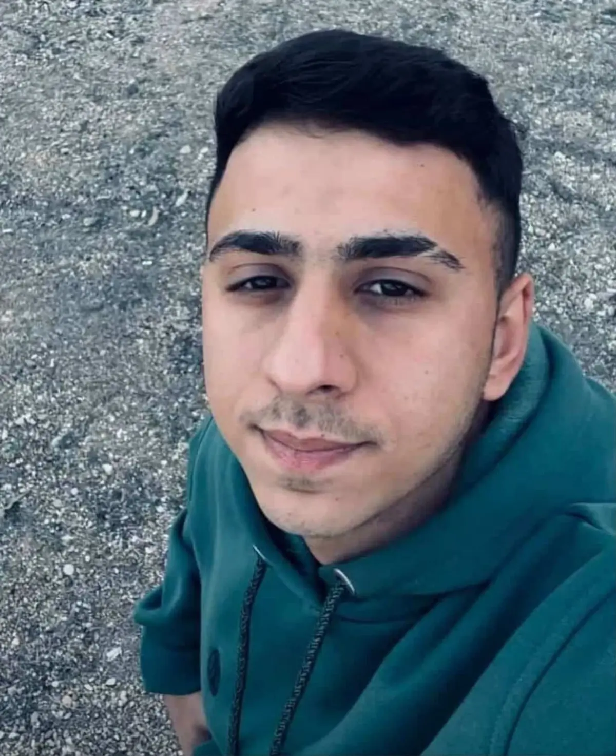 Arkadaşları ile gittiği restoranda öldürüldü; annesi, suçluların cezalandırılmasını istedi