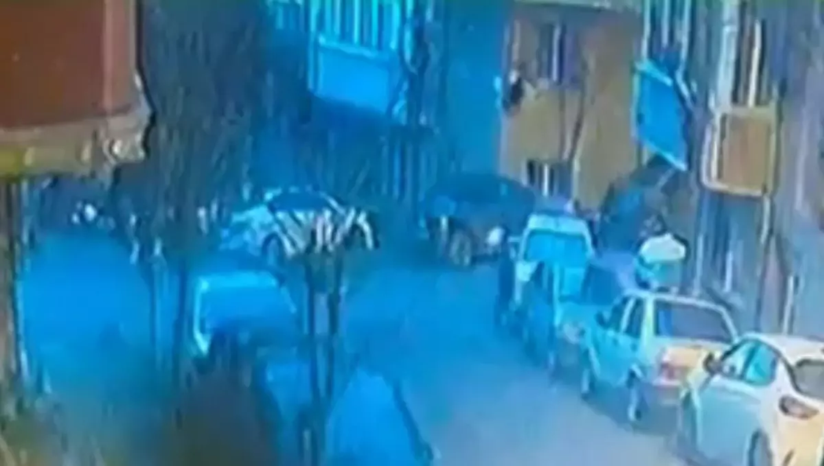 Gaziosmanpaşa'da El Yapımı Bomba Patlatan 4 Şüpheli Tutuklandı