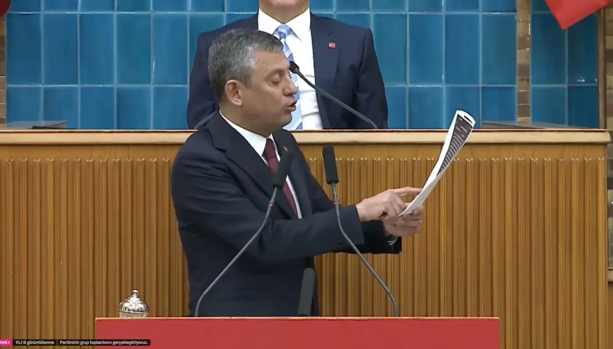 Özgür Özel, Mesut Özarslan'la aralarında geçen yazışmaları okudu