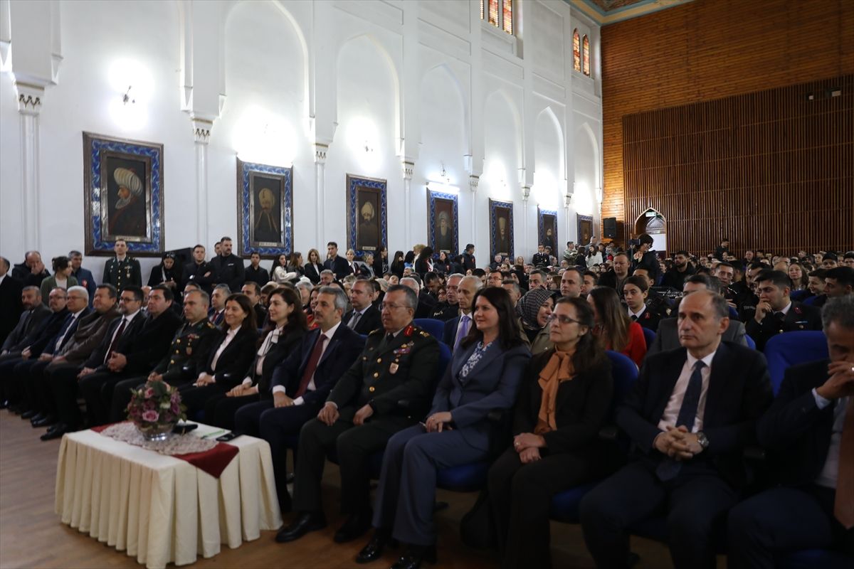 18 Mart Şehitleri Anma Günü ve Çanakkale Deniz Zaferi'nin 111. yıl dönümü
