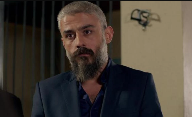 Acı haberi alan ünlü oyuncular Kanbolat Görkem Arslan'ın evine koştu