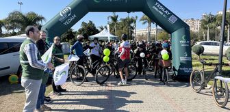 Adana'da bisikletliler bağımlılığa karşı pedal çevirdi