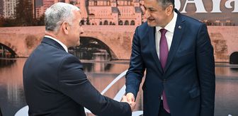 Adana ve Osmaniye'de bayramlaşma programı düzenlendi