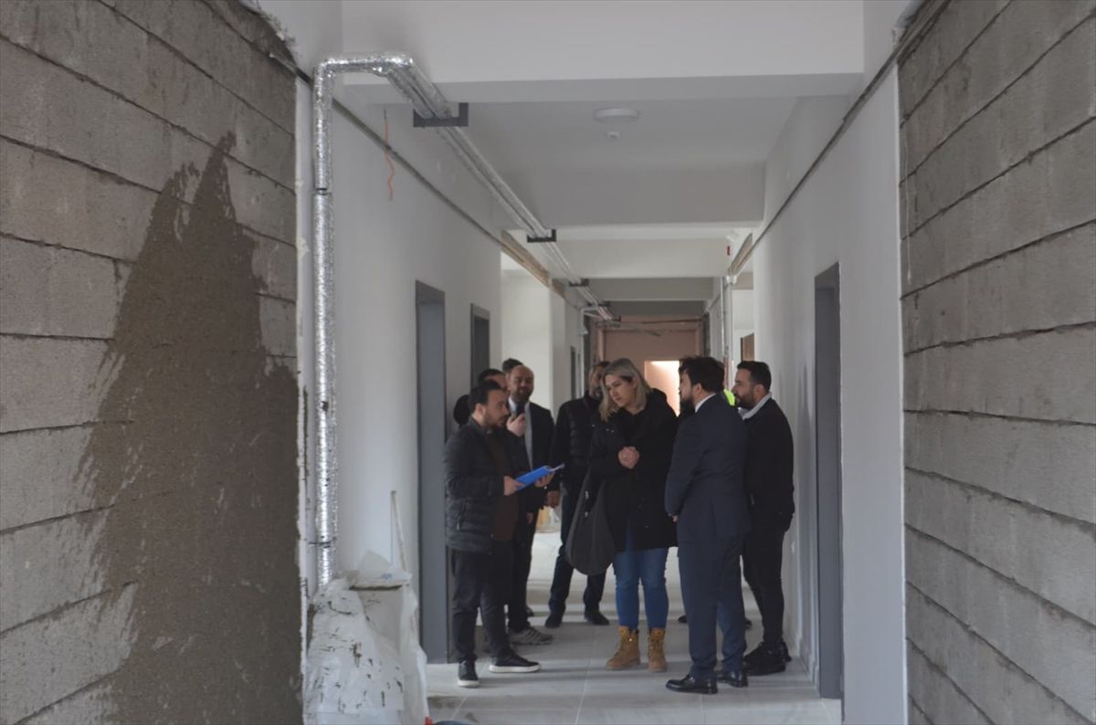 Adilcevaz'daki Gençlik Merkezi yeniden düzenleniyor