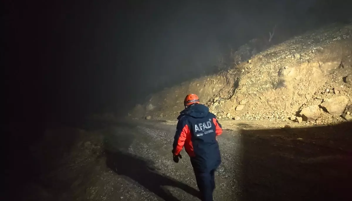 Adıyaman'da heyelan nedeniyle 2 ev tahliye edildi