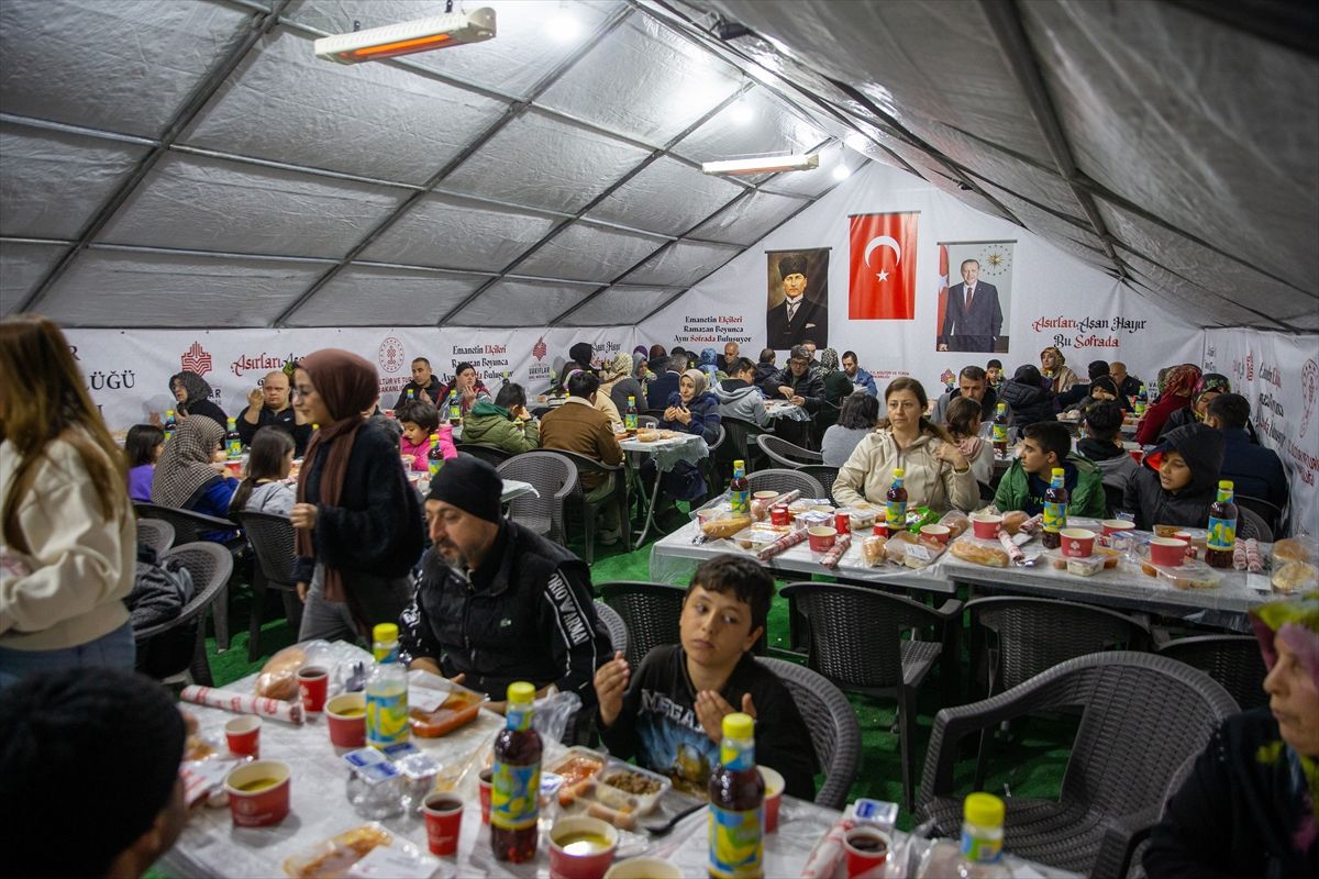 Adıyaman'da özel çocuklar ve aileleri için iftar programı düzenlendi