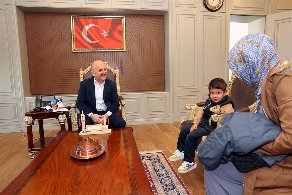 Adıyaman Valisi Varol, vatandaşlarla buluştu