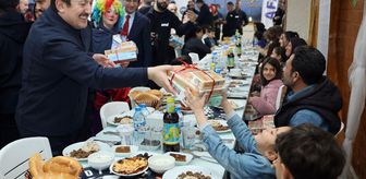 AFAD Başkanı Pehlivan, Hatay'da depremzede çocuklarla iftar yaptı