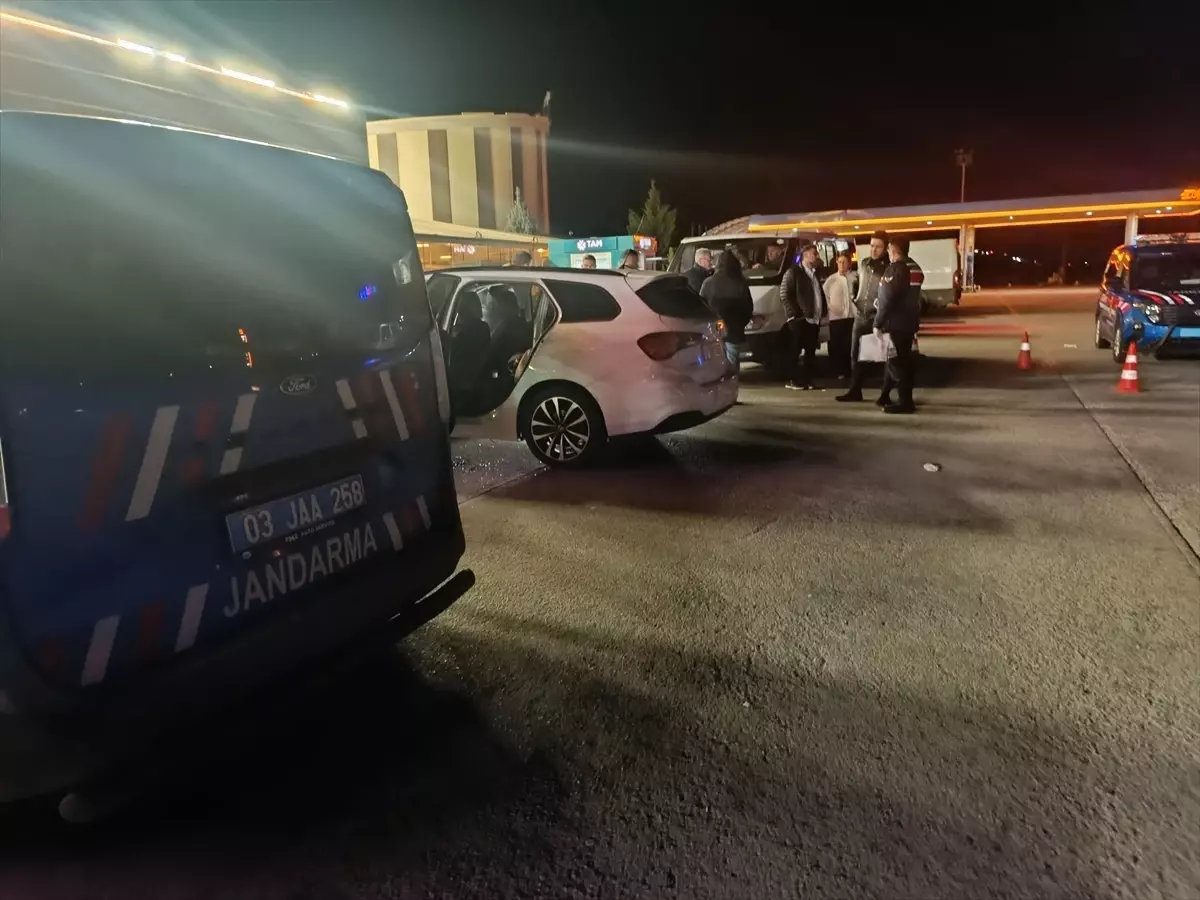 Afyonkarahisar'da park halindeki araçta bir kişi ölü bulundu