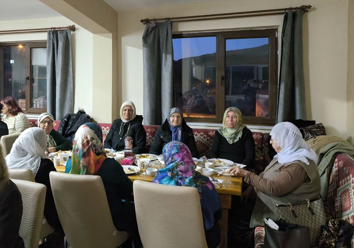 Ağın'da kadınlara yönelik iftar programı düzenledi