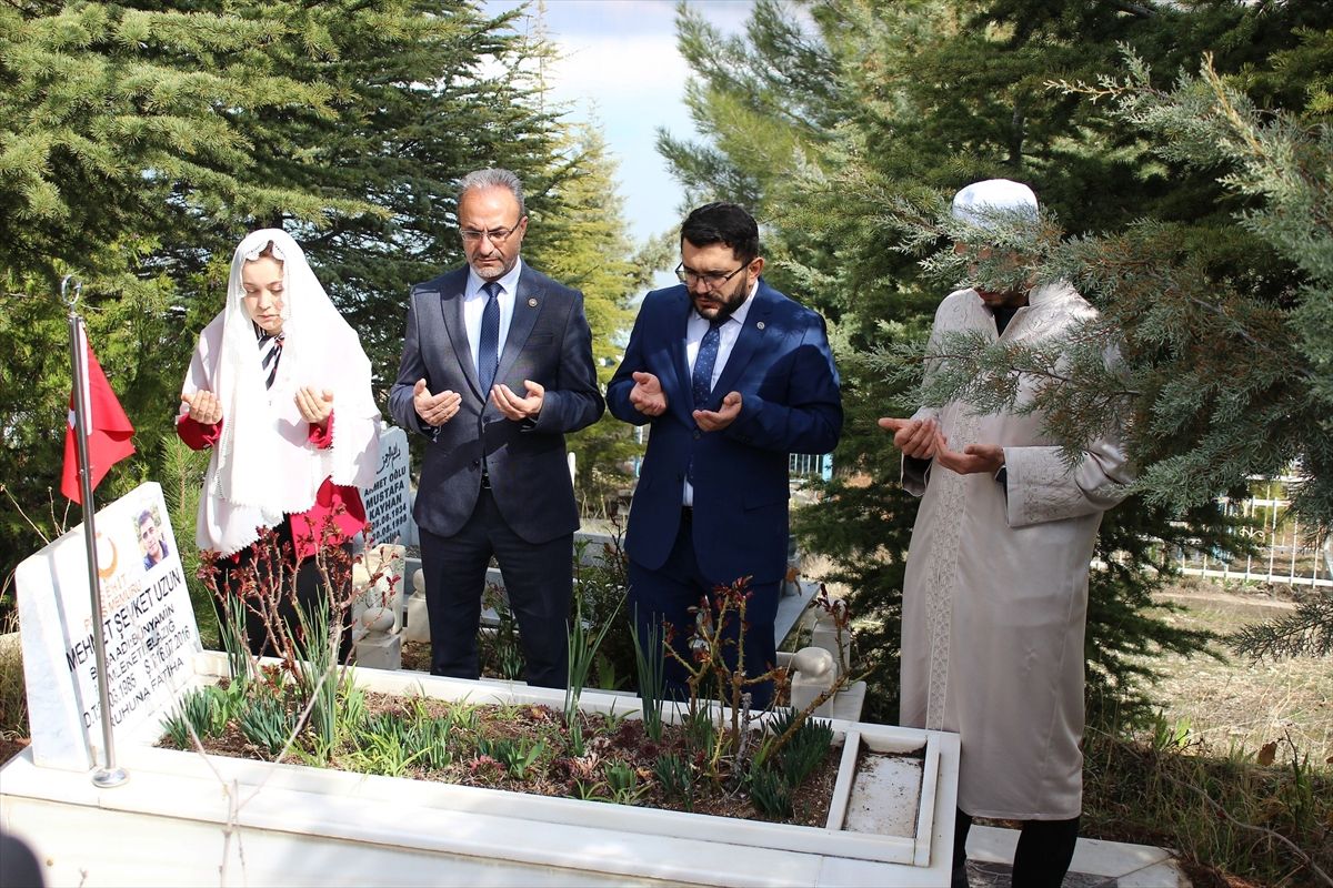 Ağın'da şehit kabirleri ziyaret edildi