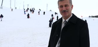 Ağrı İbrahim Çeçen Üniversitesinden engelli yüzücülere kayak merkezinde moral etkinliği
