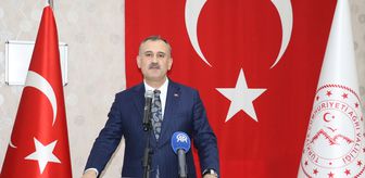 Ağrı Valisi Önder Bozkurt, şehit aileleri ve gazilerle iftarda bir araya geldi
