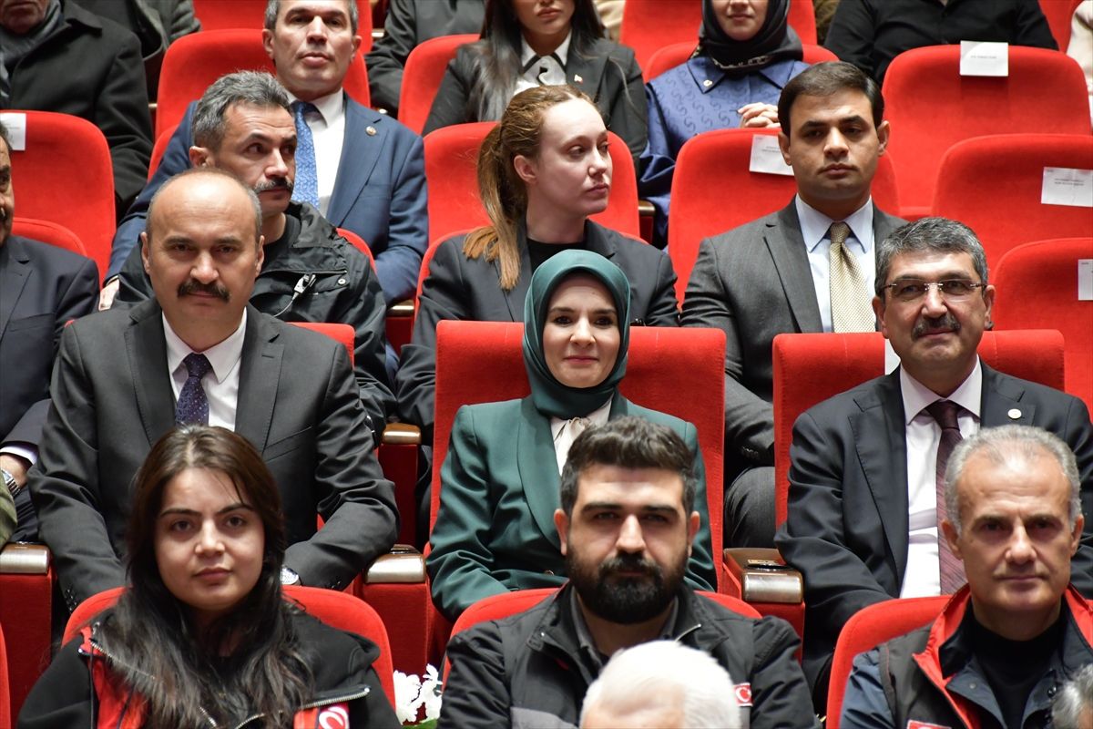 Aile ve Sosyal Hizmetler Bakanı Göktaş, Batman'da konuştu Açıklaması