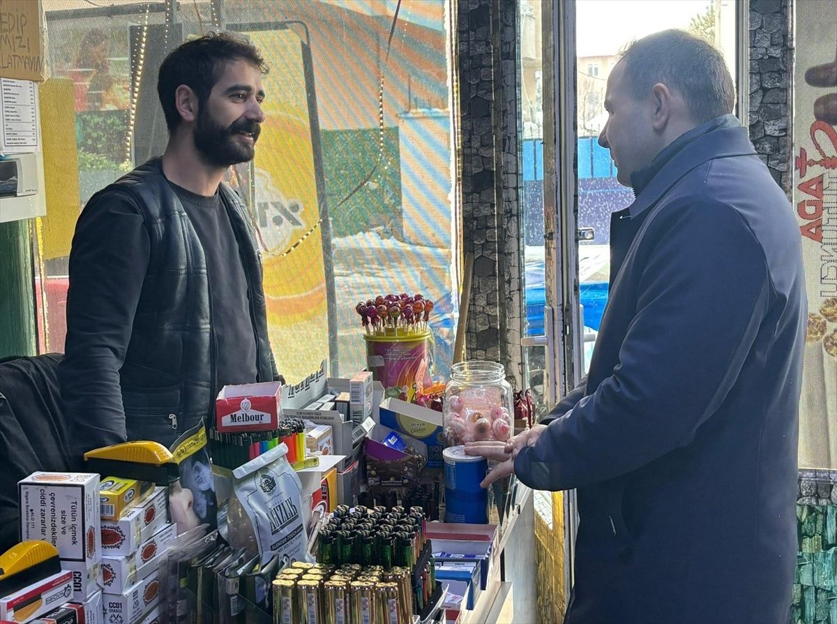 AK Parti Ardahan Milletvekili Kaan Koç esnaf ziyareti yaptı