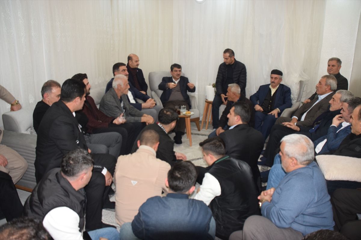 AK Parti Batman Milletvekili Nasıroğlu vatandaşlarla buluştu