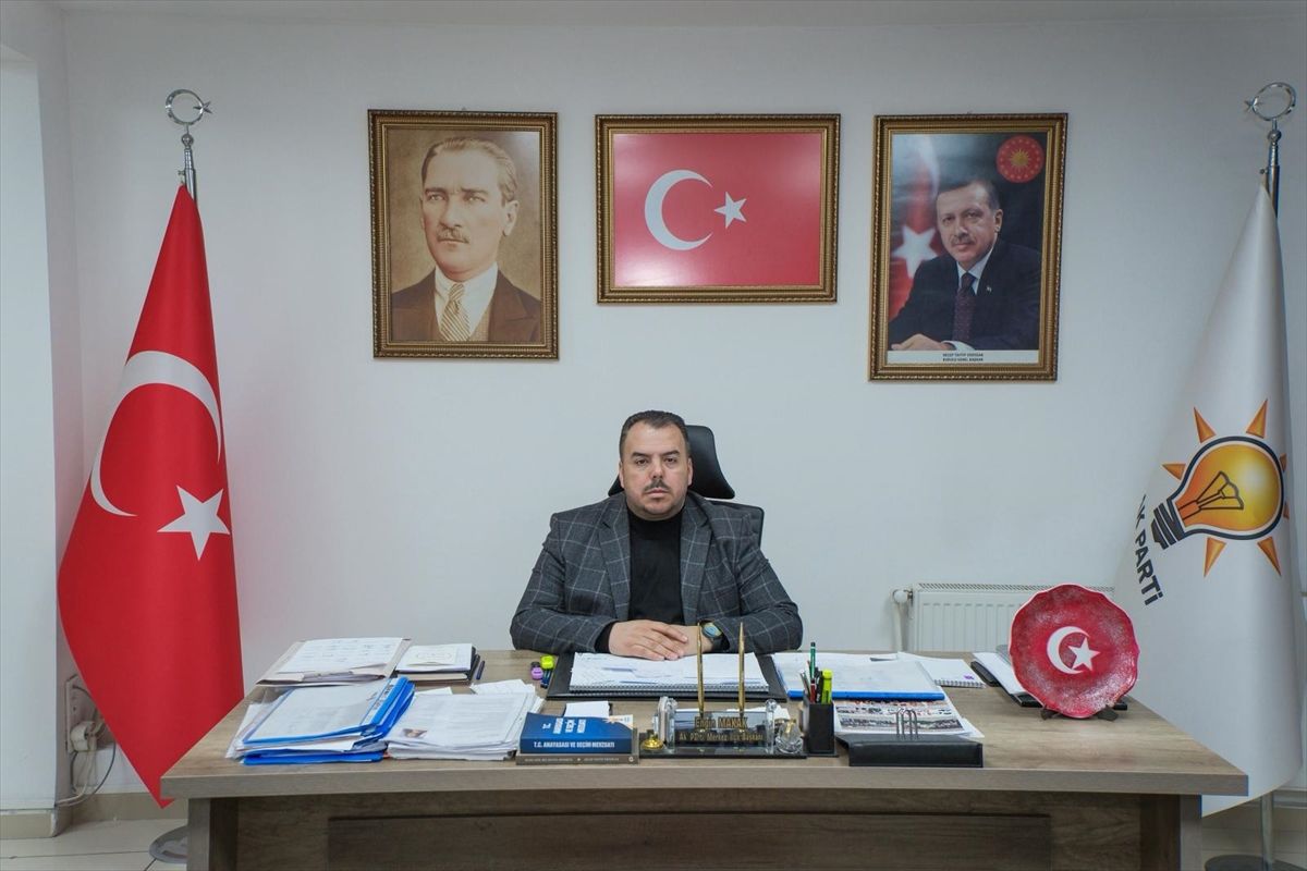 AK Parti Edirne Merkez İlçe Başkanı Makak'tan belediyedeki personel alımlarına eleştiri