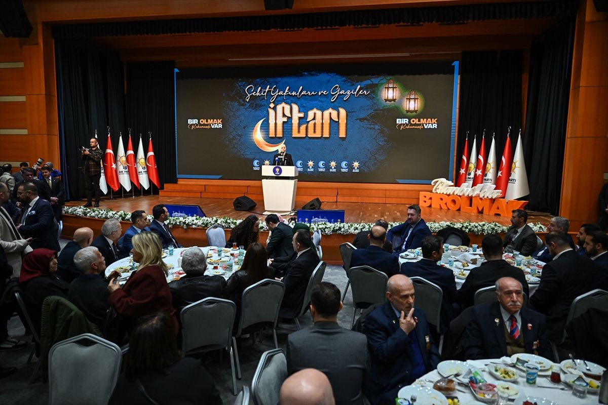 AK Parti Genel Başkan Yardımcısı Kaya, şehit yakınları ve gazilerle iftarda bir araya geldi Açıklaması
