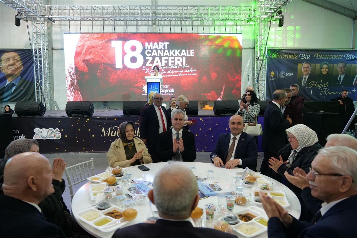 AK Parti Genel Başkan Yardımcısı Yalçın Eskişehir'de iftar programlarına katıldı