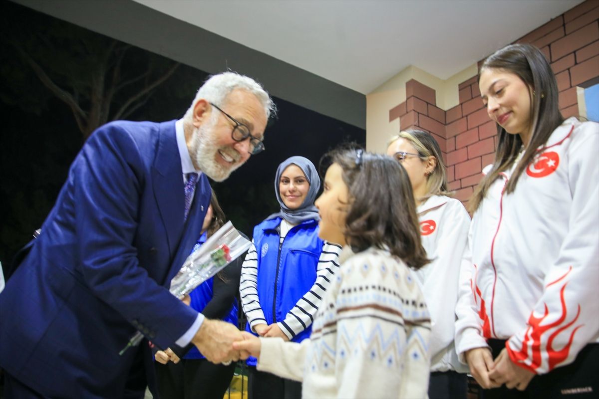 AK Parti Grup Başkanvekili Yenişehirlioğlu, Manisa'da konuştu Açıklaması