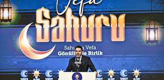 AK Parti İstanbul İl Gençlik Kolları üyeleri sahurda bir araya geldi